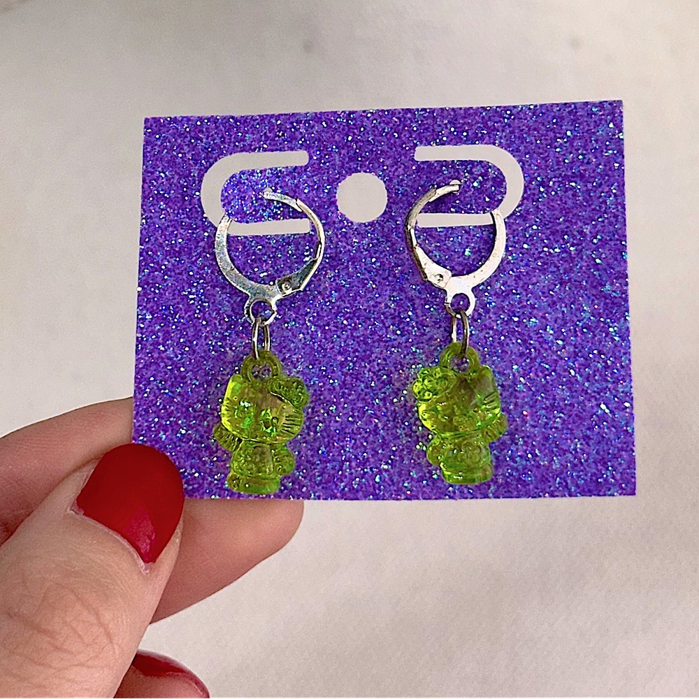 Green hello kitty dangle charm Earrings